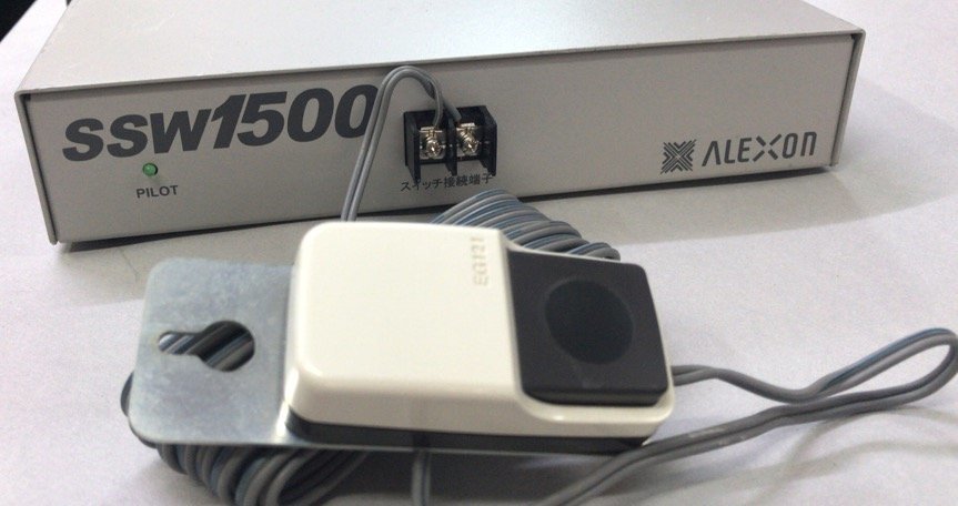 安い購入 YM0013□中古品□アレクソン スイッチ付 耐雷サージ付き電源