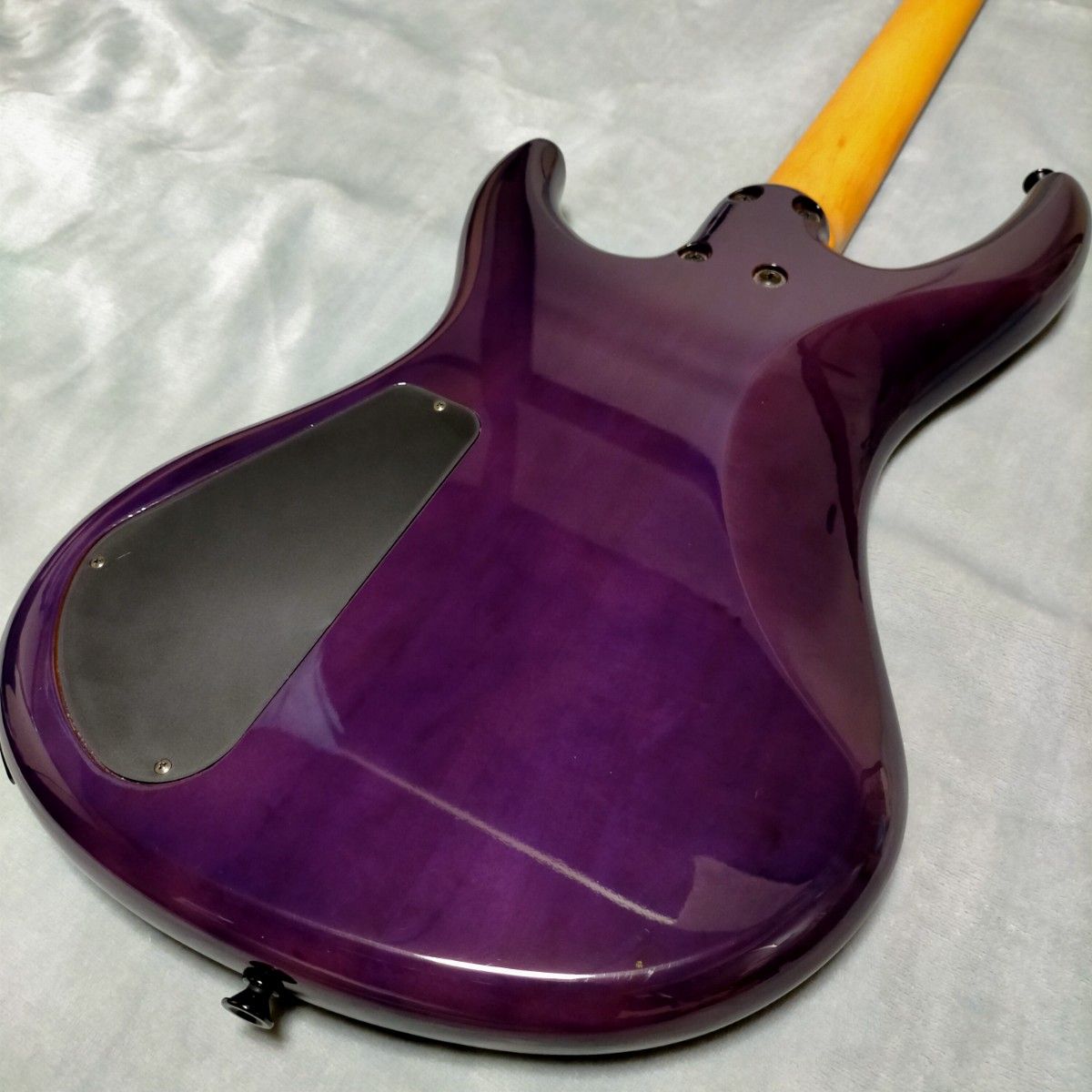 美品 CHARVEL エレキベース 紫色|Yahoo!フリマ(旧PayPayフリマ) 美品 CHARVEL エレキベース 紫色|Yahoo!フリマ(旧PayPayフリマ)