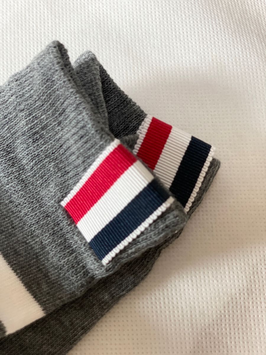 Thom browne トムブラウン ソックス 靴下 新品未使用 3足セット Thom browne トムブラウン ソックス 靴下 新品未使用 3足セット