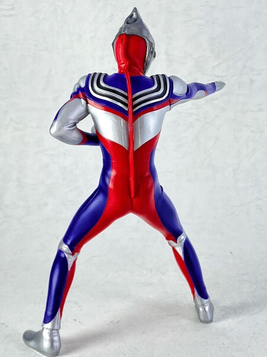 英雄勇像 ウルトラマンティガ スカイタイプ ティガブラスト