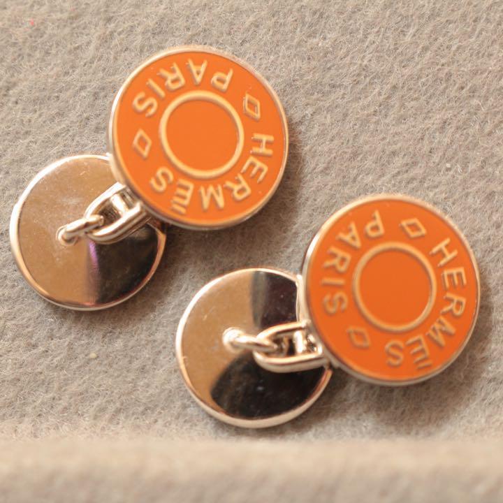 お待たせ!【美品級】HERMES(エルメス) セリエ ウッド カフス GP
