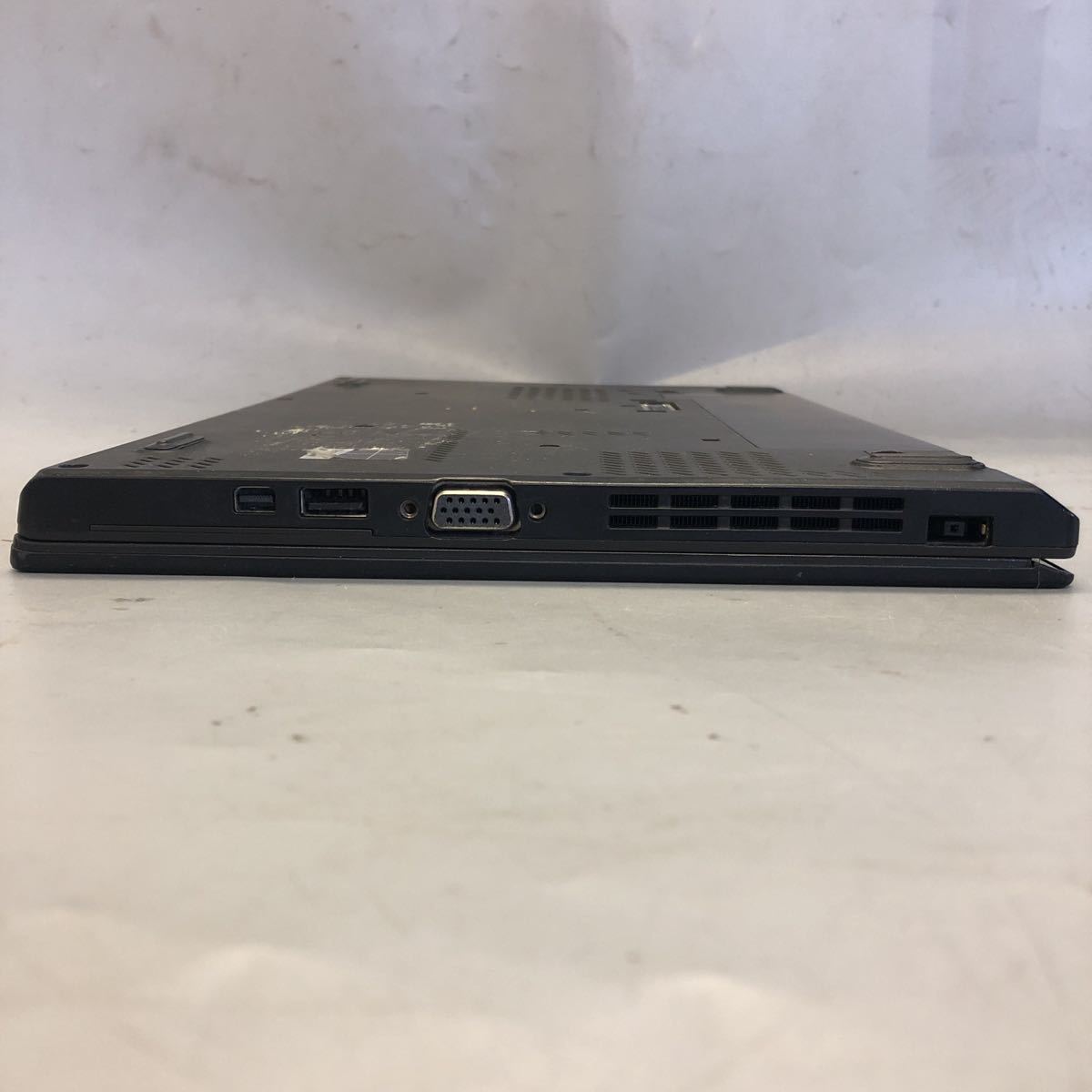 JXJK2475【ジャンク】Lenovo ThinkPad X240 /Intel Core i5-4300U 1.90GHz/ メモリ:4GB /HDD:500/動作未確認/BIOS確認済_画像9