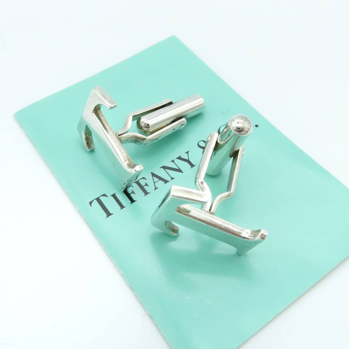 [ free shipping ] beautiful goods Tiffany&Co. Tiffany T Logo silver cuffs links SILVER SV925 emblem motif men's suit JH29