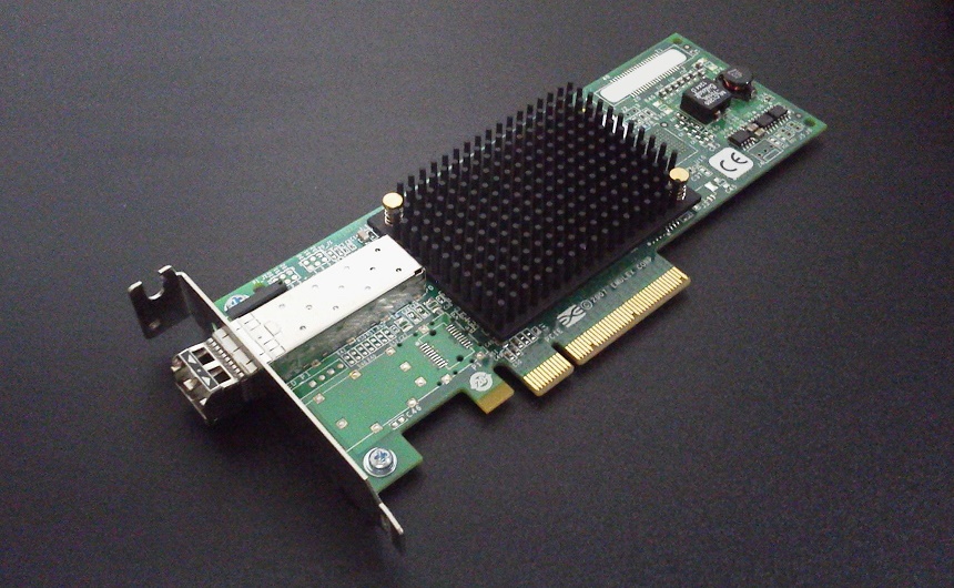 Emulex LPe1250 Single Port 8Gb Fibre Channel PCI Express 2.0 HBA Lowprofile ファイバーチャネルカード GBIC付属 Fujitsu OEMの画像1