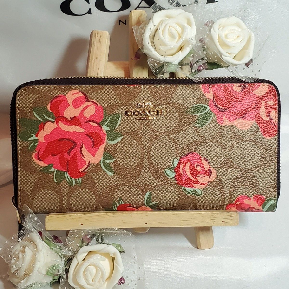 coach コーチ 長財布 花柄赤