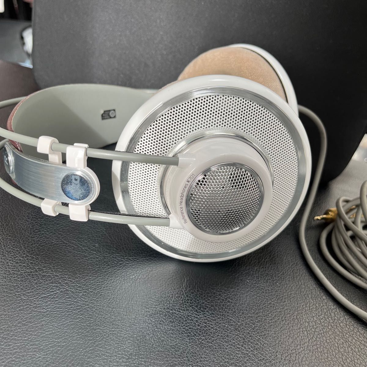 AKG K701 アーカーゲー ヘッドホン オープンイヤー | www.mclegal.info