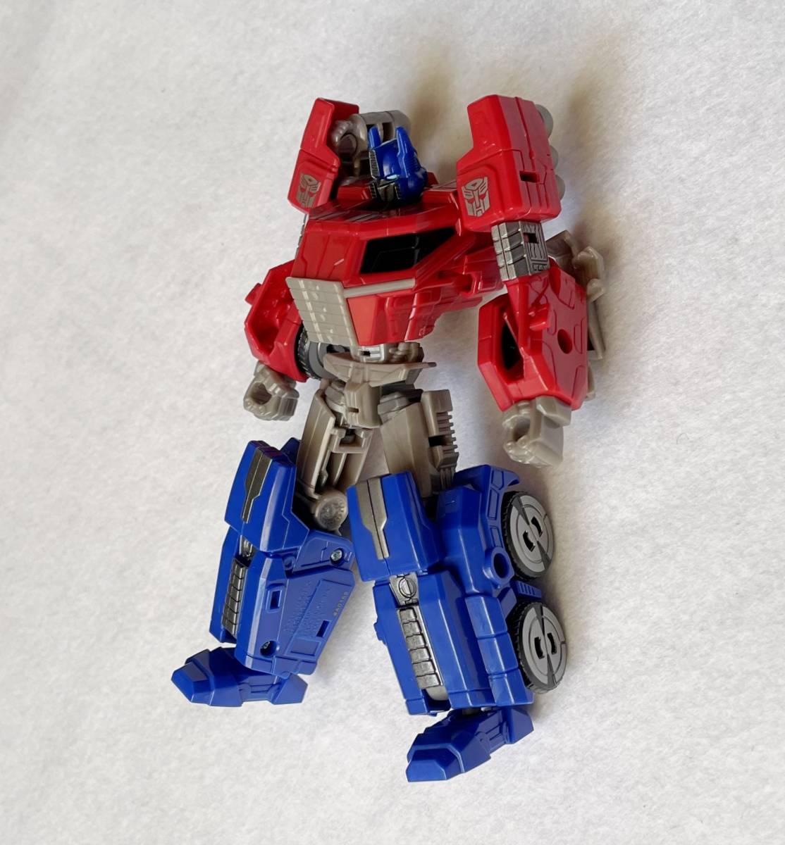 〇　ハズブロ　トランスフォーマー FALL OF CYBERTRON　オプティマスプライム　パッケージ＆取扱説明書無し　現状品_画像4