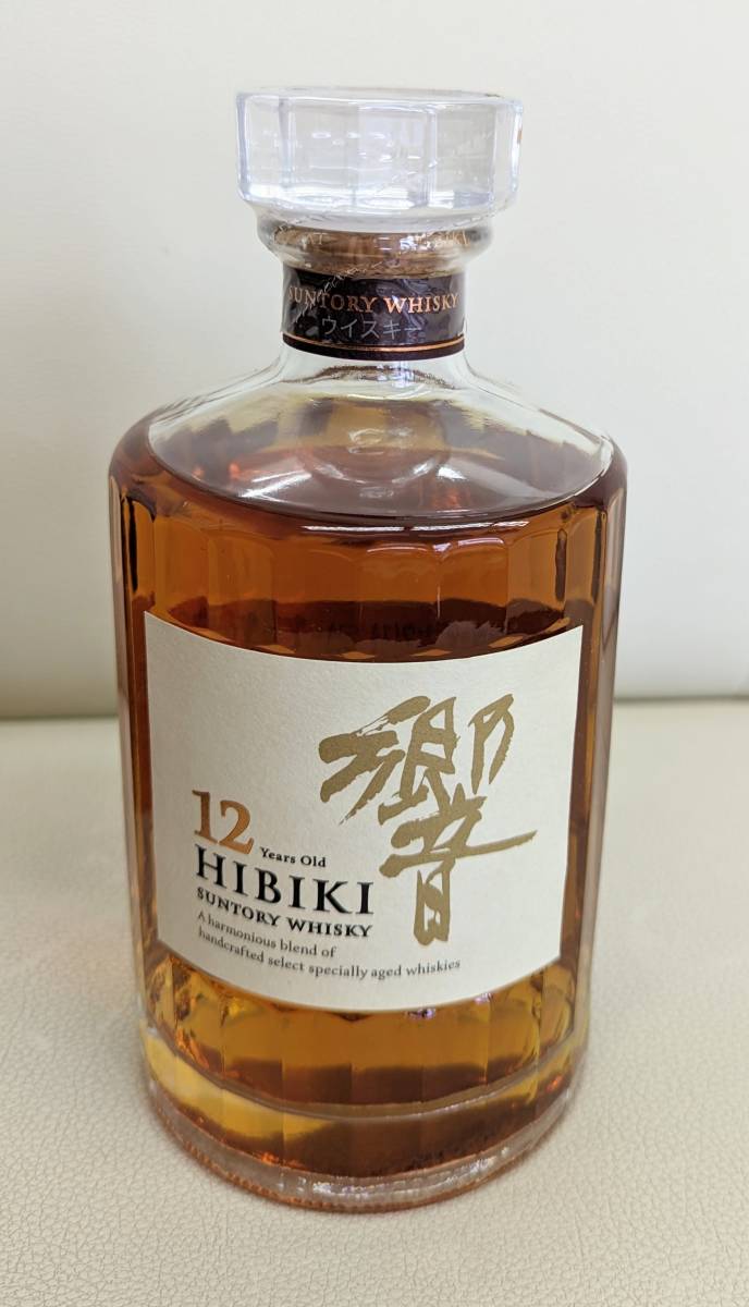 サントリー 響 12年 箱と冊子付き 700ml