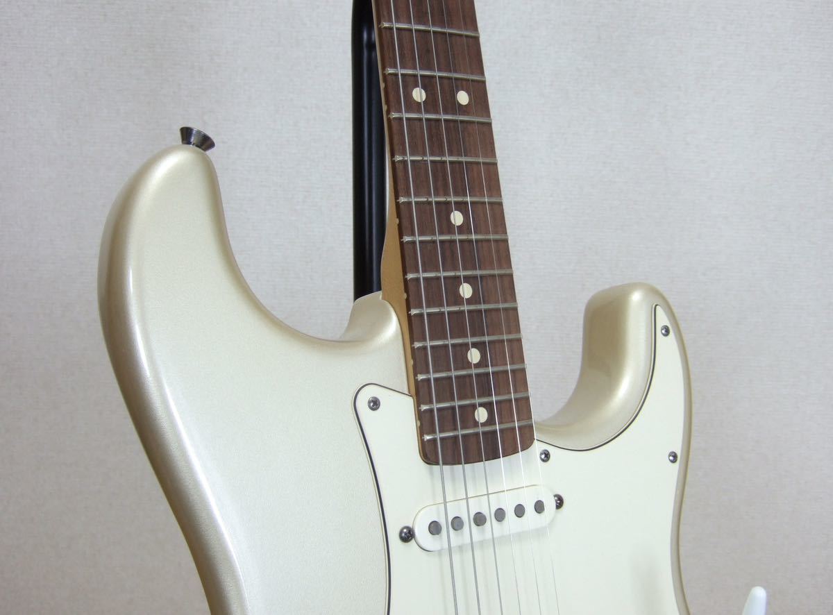 Fender USA アメスタボディ+ メキシコネック コンポーネントギター