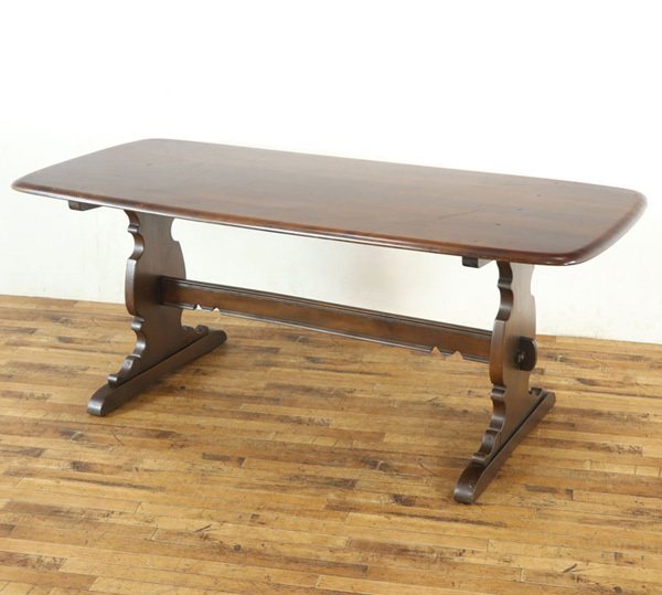 ERCOL リフェクトリーテーブル　幅153×奥77.5×高72cm　角丸で優しげな印象　ダイニングテーブル　ディスプレイ台　イギリス　70306