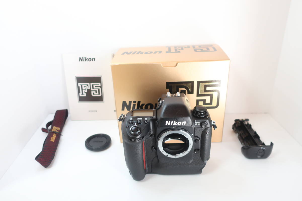 ☆超極上美品☆ Nikon ニコン F5 元箱付 #1932-