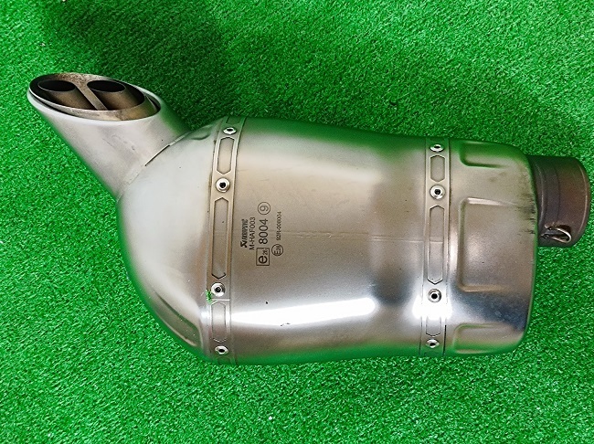 96%OFF!】 AKRAPOVIC アクラポヴィッチ マフラー レーシングライン