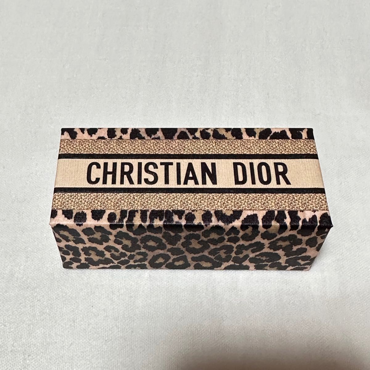 高評価なギフト Dior ディオール ノベルティ リップケース ヒョウ柄 豹