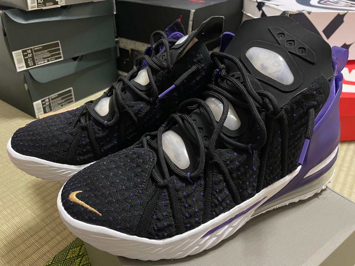 NIKE LEBRON18 ナイキ レブロン18