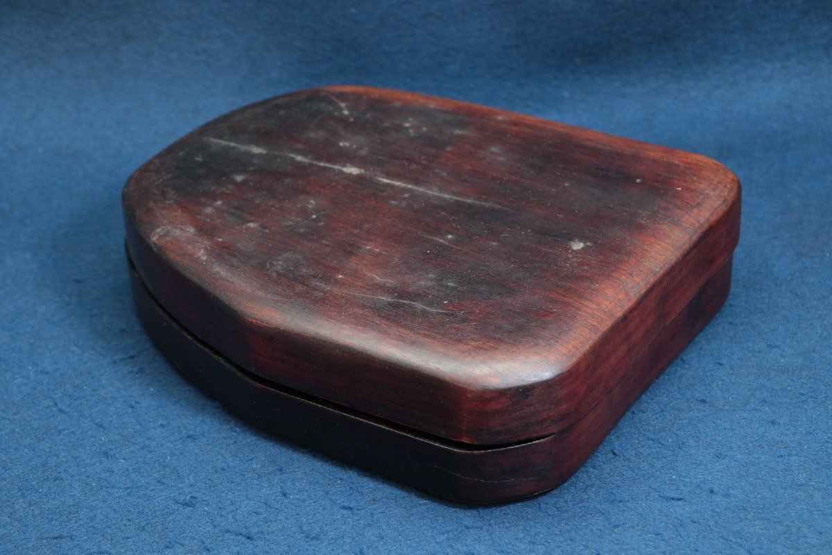 中国の古硯 端渓 松月天然硯 翡翠点 18.6×14.5×3CM 唐物 文房具