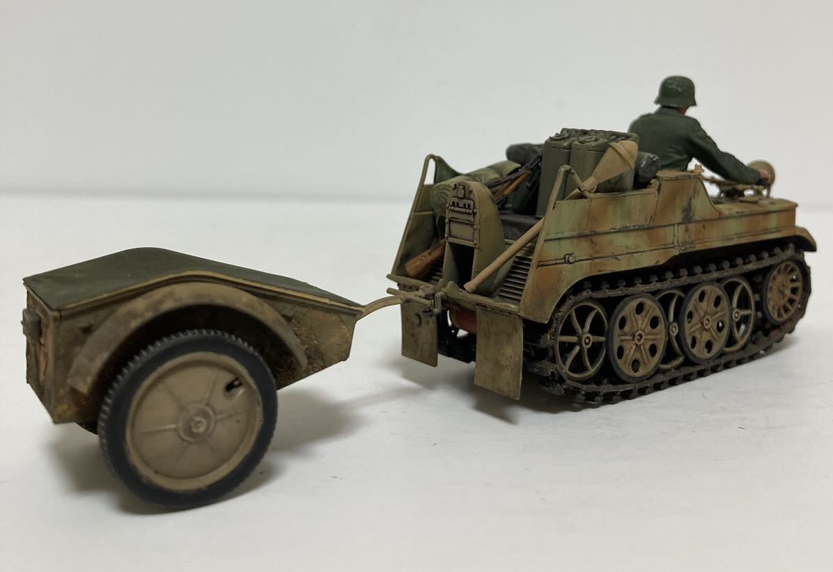 ☆完成品☆ タミヤ 1/35 ドイツ Sd.Kfz.2 ケッテンクラート中期型　w/歩兵フィギュア_画像10