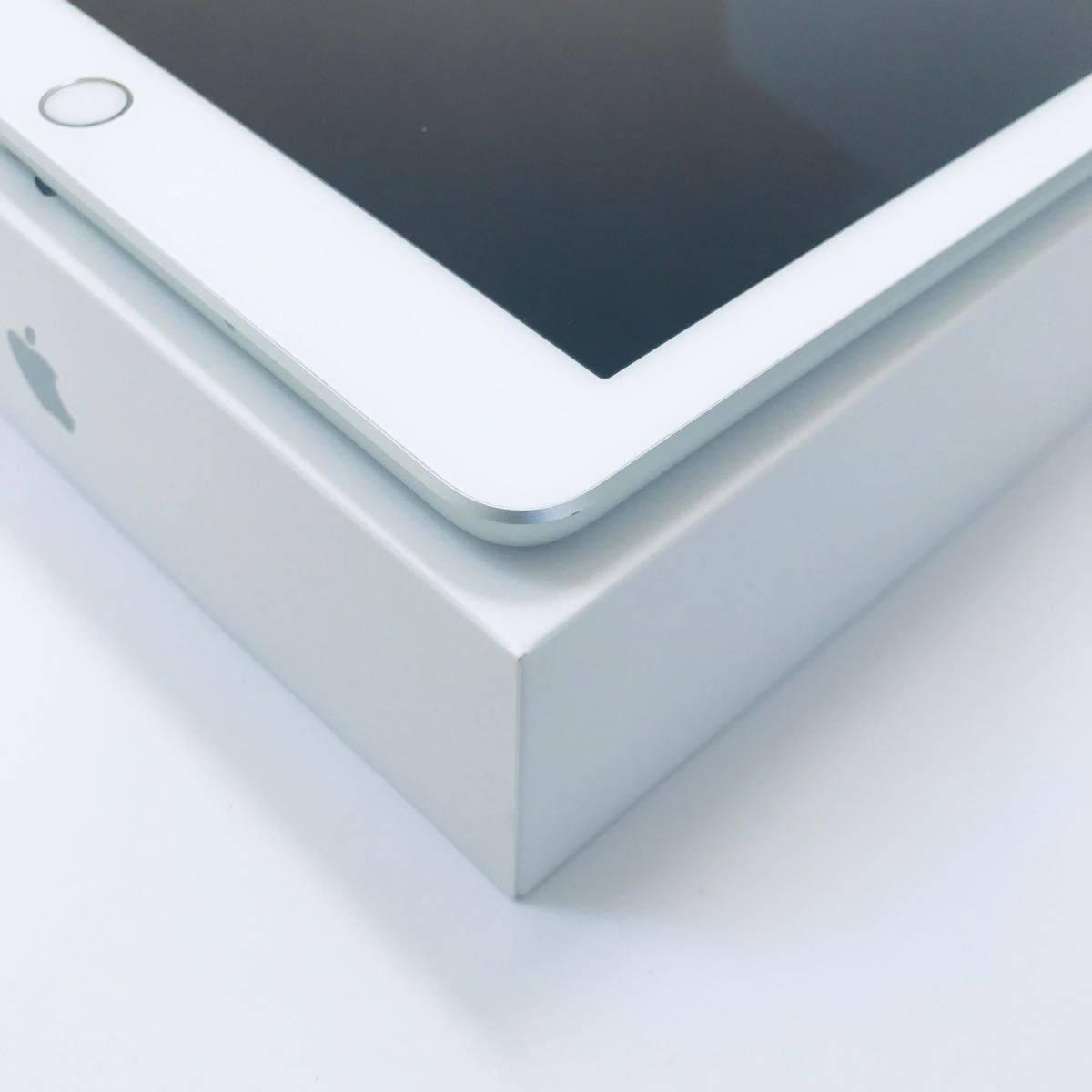 PC/タブレット タブレット Apple iPad 第6世代 Wi-Fi 32GB【美品】｜PayPayフリマ