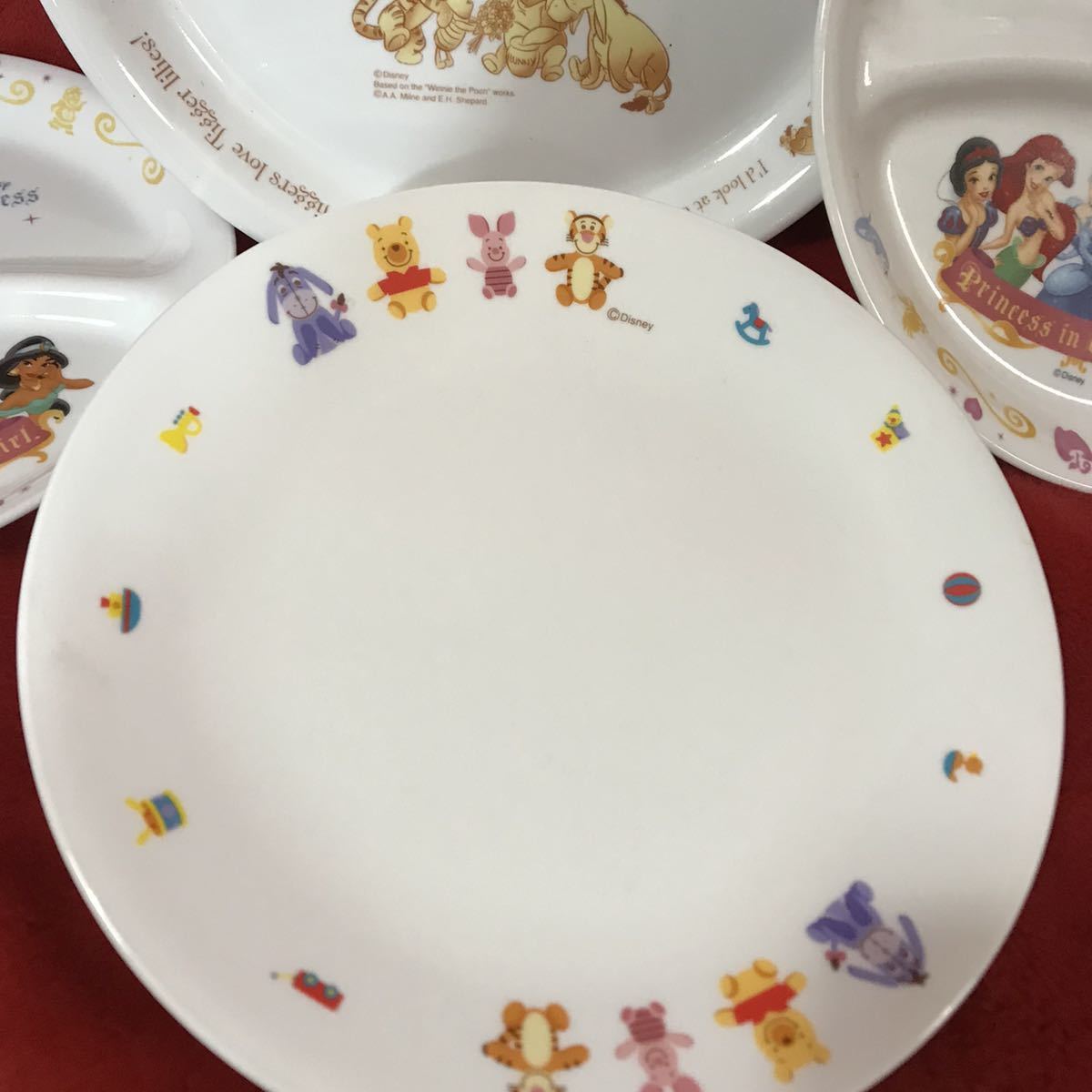 B8507 CORELLE コレール ランチプレート くまのプーさん ディズニープリンセス 全部で4枚セット ユーズドの画像3