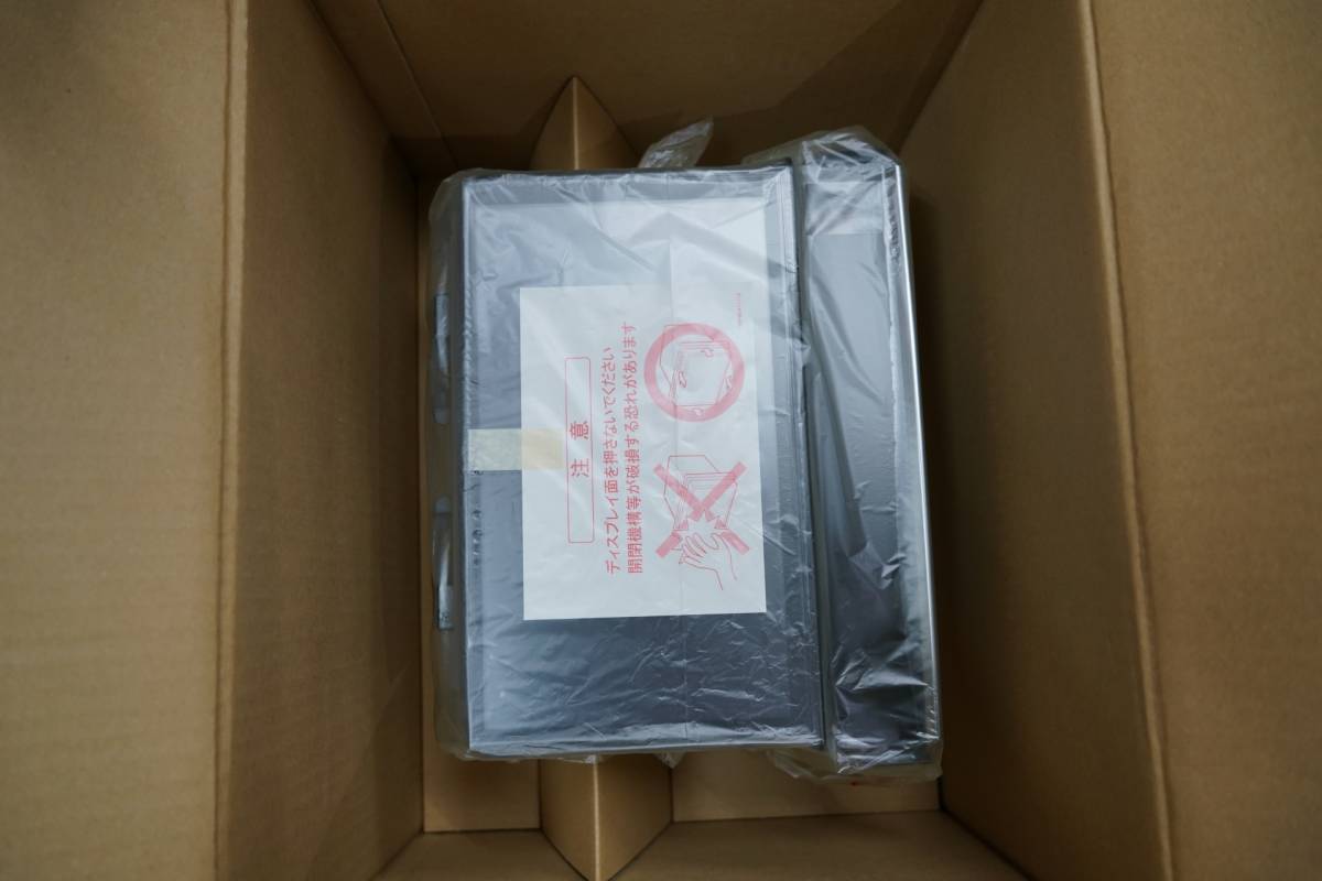 ヤフオク! - 未使用品 NSZN-Z68T 10インチ トヨタ純正カーナ...