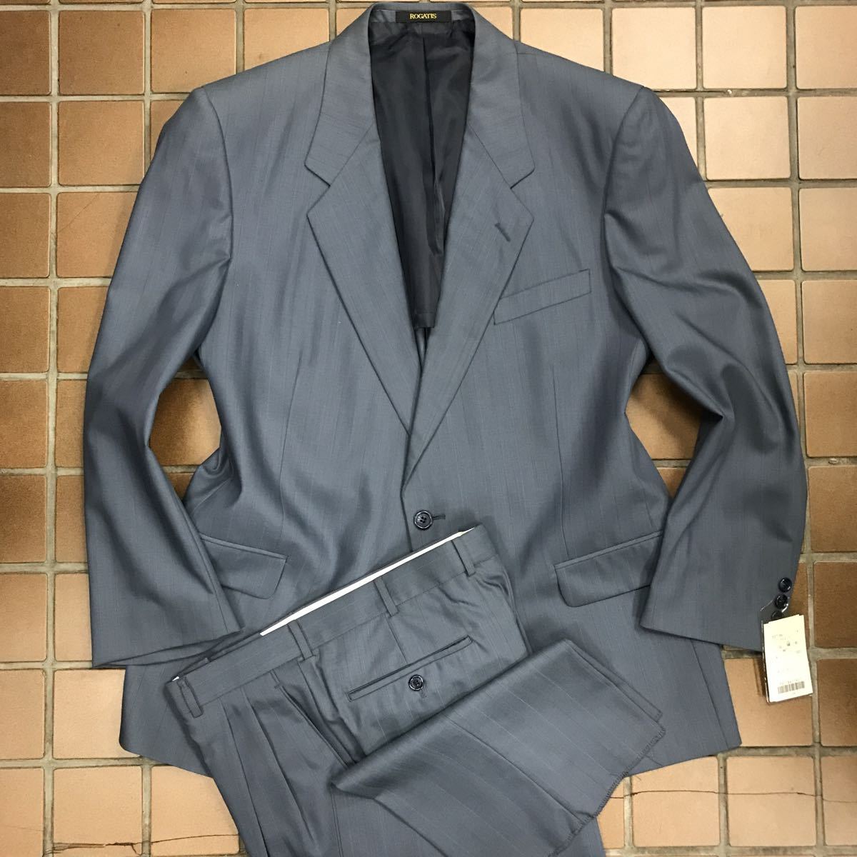 [ with translation ] unused super-discount tag attaching * stripe suit gentleman clothes . wide / large size BE7/ French gray /no- Benz 2 tuck * color .. equipped 