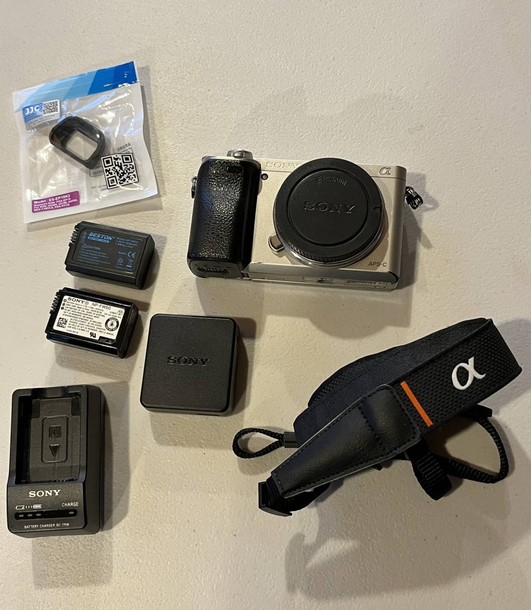 訳アリ品 SONYα6000 ボディのみ ILCE-6000(シルバー)