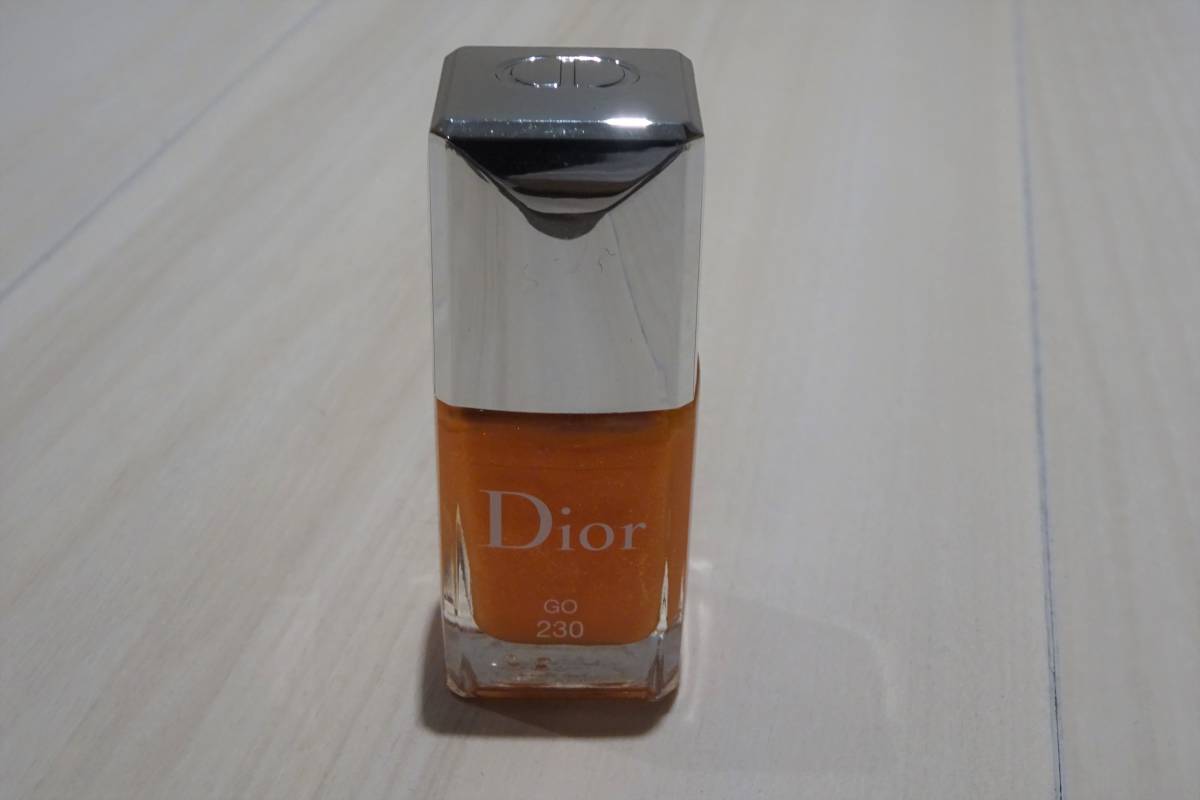  почти не использовался Dior Dior veruniGO230 маникюрный лак эмаль orange серия ограничение 