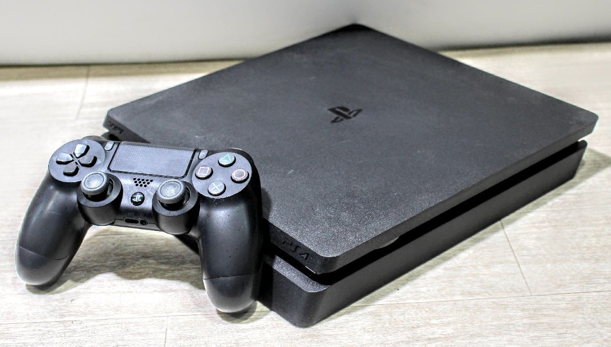 PlayStation 4 ジェット・ブラック 500GB 初期化済み 箱・ガイド・HDMI