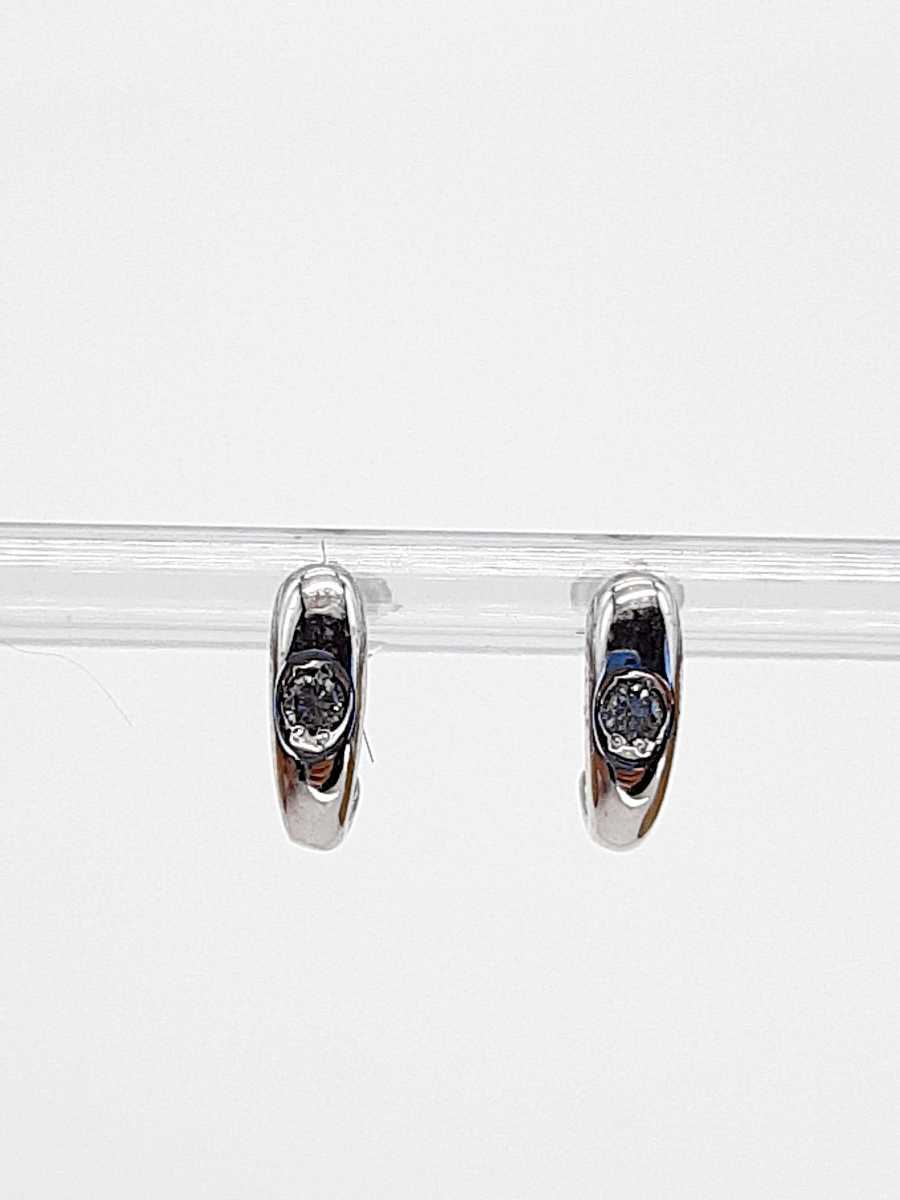 正規逆輸入品】 ☆K18wg☆天然ダイヤ0.06ct☆ピアス☆19 ホワイト