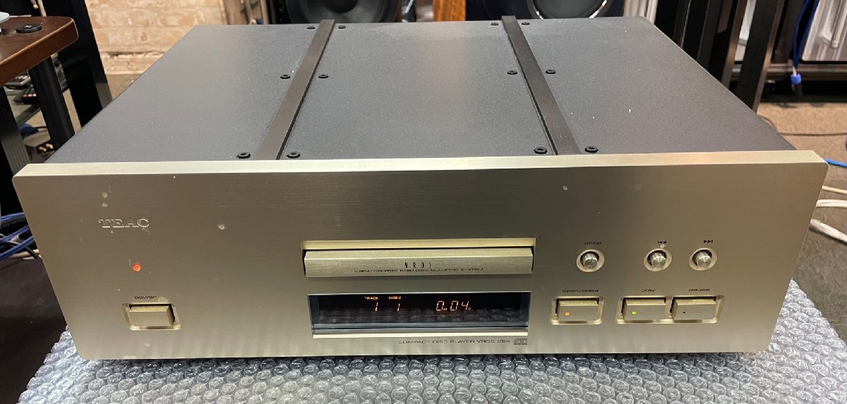 TEAC CDプレーヤー VRDS-25X 取説、カタログ付 ジャンク品-