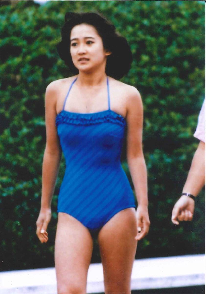 岡田有希子 写真 L判 100枚(写真)|売買されたオークション情報、yahoo ...