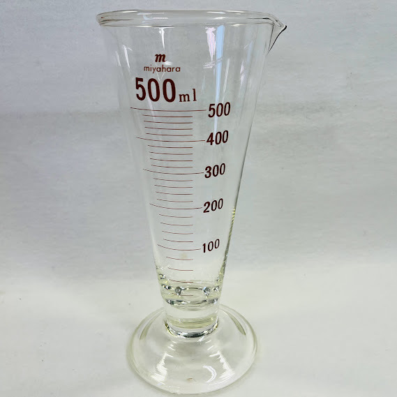 【中古】宮原 メートルグラス円錐型 ５００ｍｌ シルバーステン目盛　貴重な置き古しの新品です