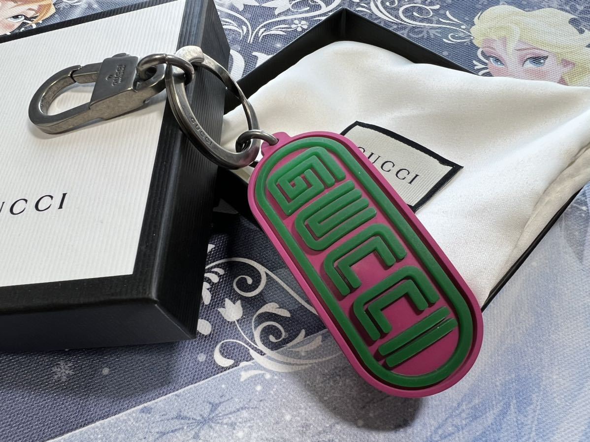 * unused *GUCCI( Gucci ) skateboard seems .SEGA font peach color . green. Raver key ring / key holder mercismith2brand 523759J1DXN/ Sega 