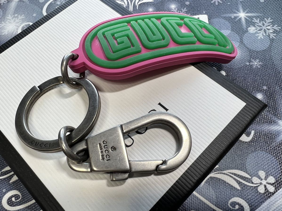 * unused *GUCCI( Gucci ) skateboard seems .SEGA font peach color . green. Raver key ring / key holder mercismith2brand 523759J1DXN/ Sega 