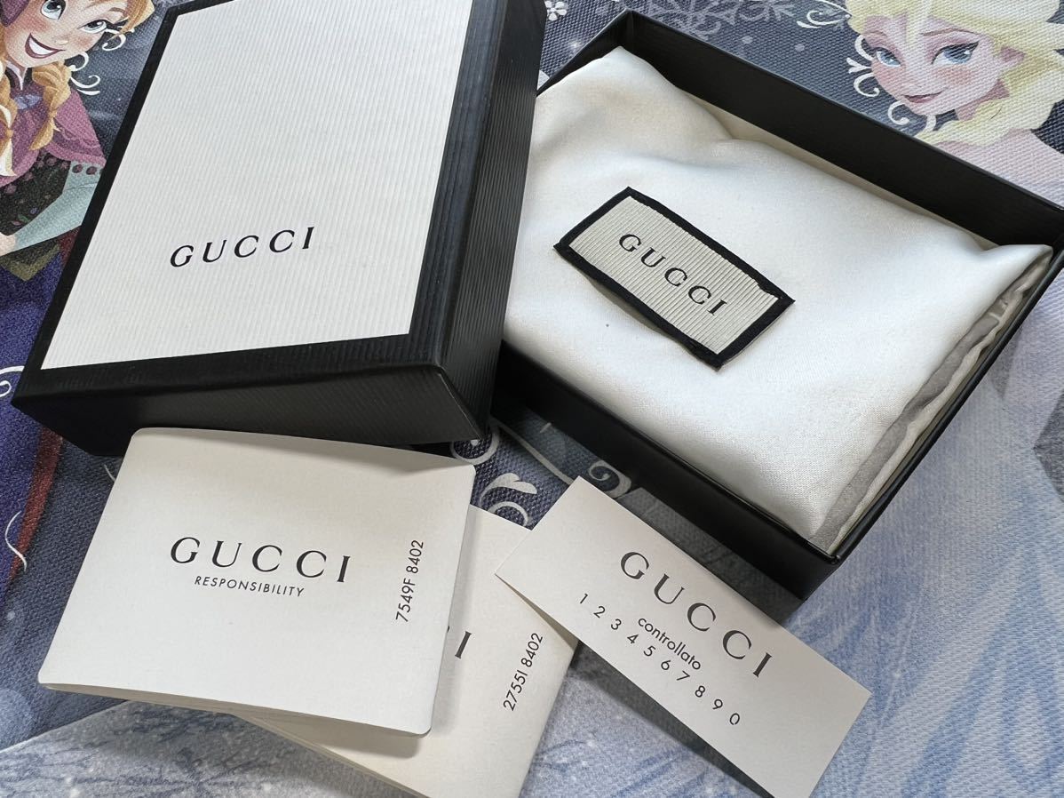 ●未使用●GUCCI(グッチ) スケボーみたいな SEGAフォント 桃色と緑の ラバー キーリング/キーホルダー mercismith2brand 523759J1DXN/セガ