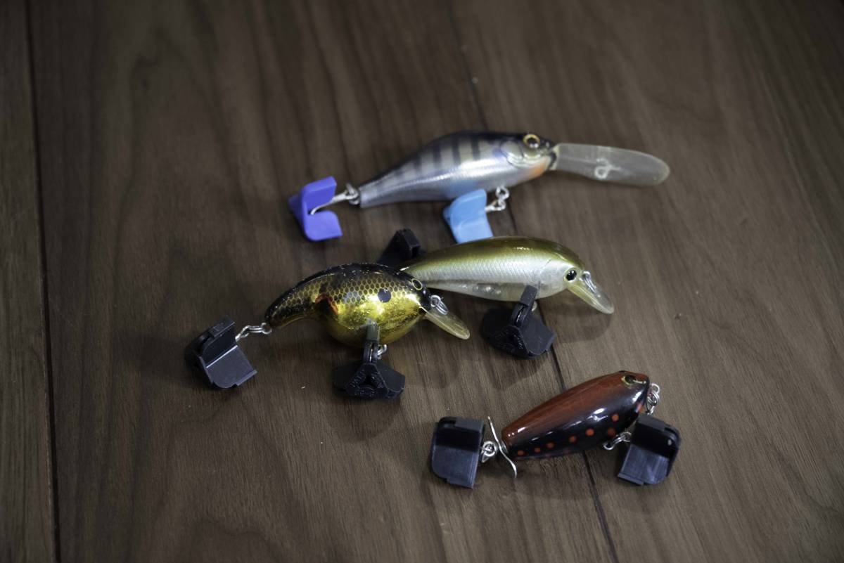 ブランド 新品 ソルトルアー タックルボックス付き | concellosarreaus.com