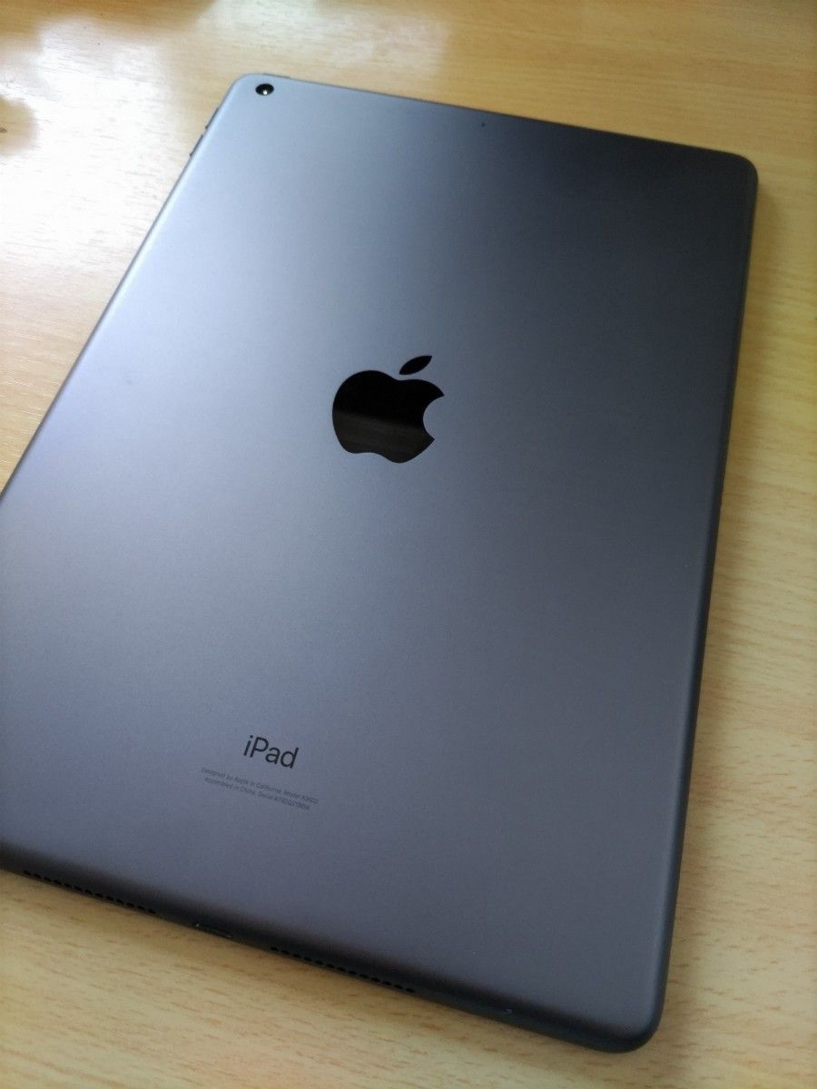 iPad 第9世代　64 GB Wi-Fi スペースグレイ