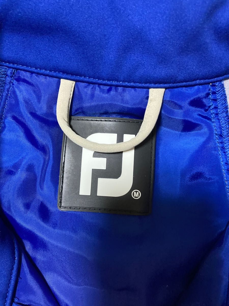 美品　FOOTJOY フットジョイ 秋冬ウエア 軽量フルジップ中わたベスト