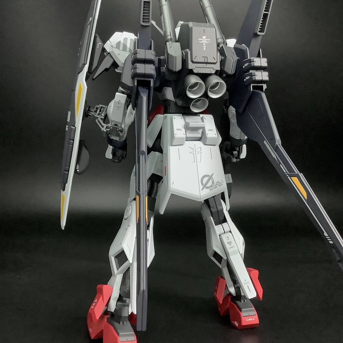 RE/100 ガンダムMk-Ⅲ 塗装済完成品