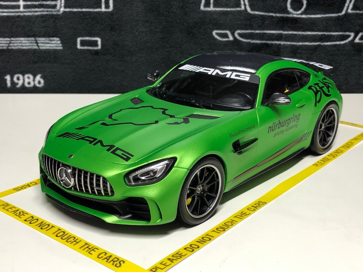 本店は Benz Mercedes 1/18 minichmaps AMG Academy メルセデス ベンツ