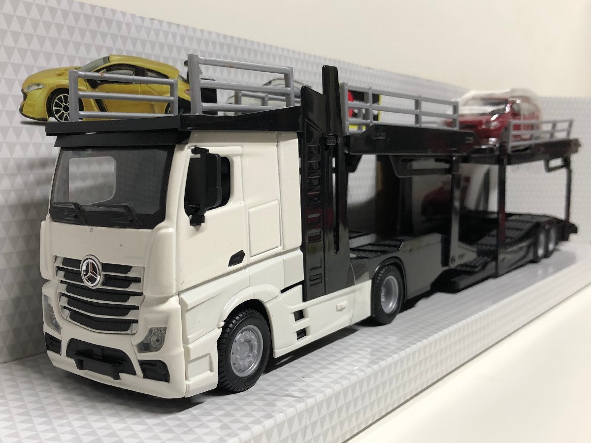 憧れの Mercedes 1/43 burago Benz FOCUS ブラーゴ メルセデス ベンツ アクトロス 日本未発売 キャリアカー ホワイト+FORD Actros ブラーゴ 憧れの Mercedes 1/43 burago Benz FOCUS ブラーゴ メルセデス ベンツ アクトロス 日本未発売 キャリアカー ホワイト+FORD Actros ブラーゴ