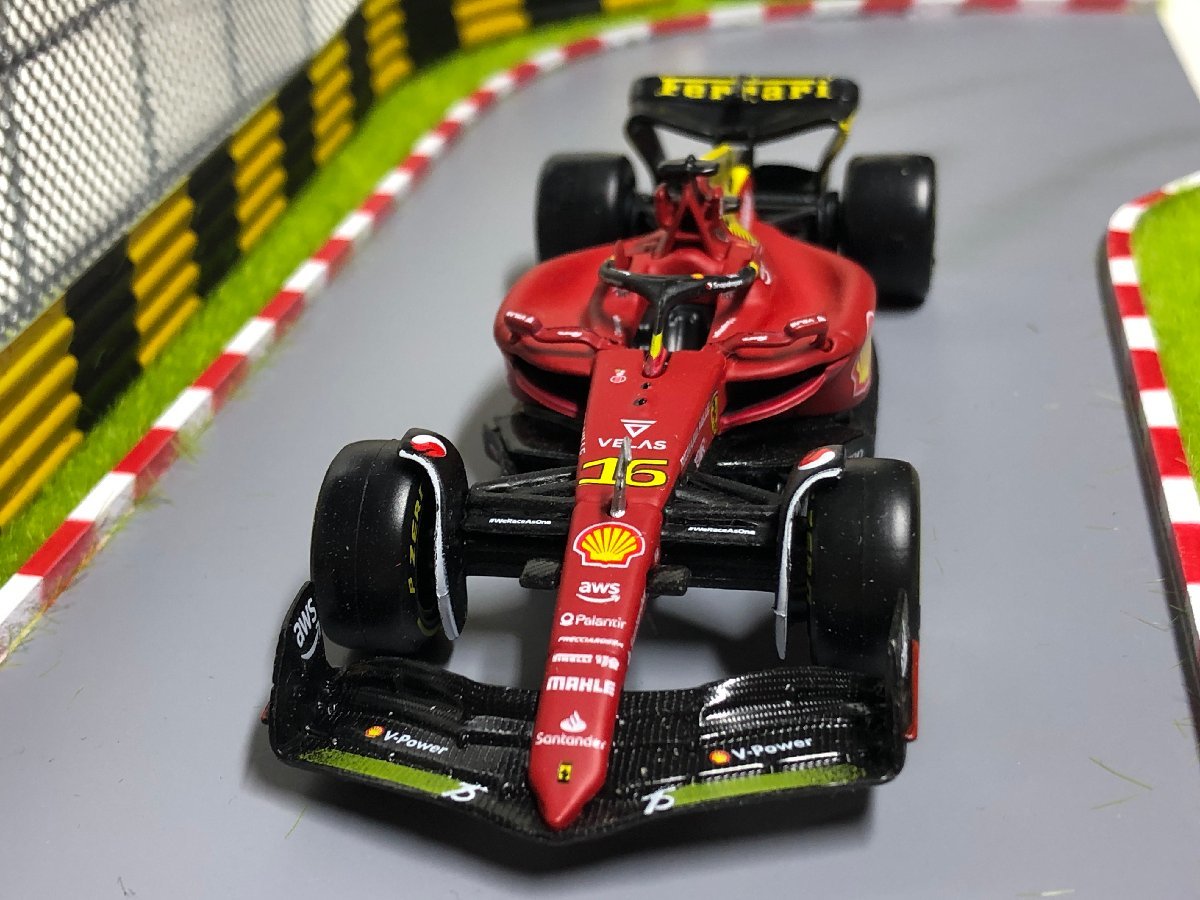 ＜予約品＞　Burago 1/43 Ferrari F1 75 #16 CHARLES LECLERC MONZA GP　フェラーリ　ルクレール　ブラーゴ_画像2