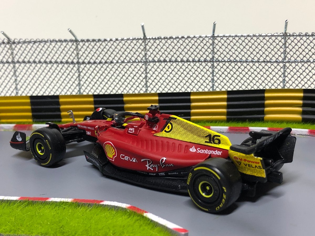 ＜予約品＞　Burago 1/43 Ferrari F1 75 #16 CHARLES LECLERC MONZA GP　フェラーリ　ルクレール　ブラーゴ_画像4