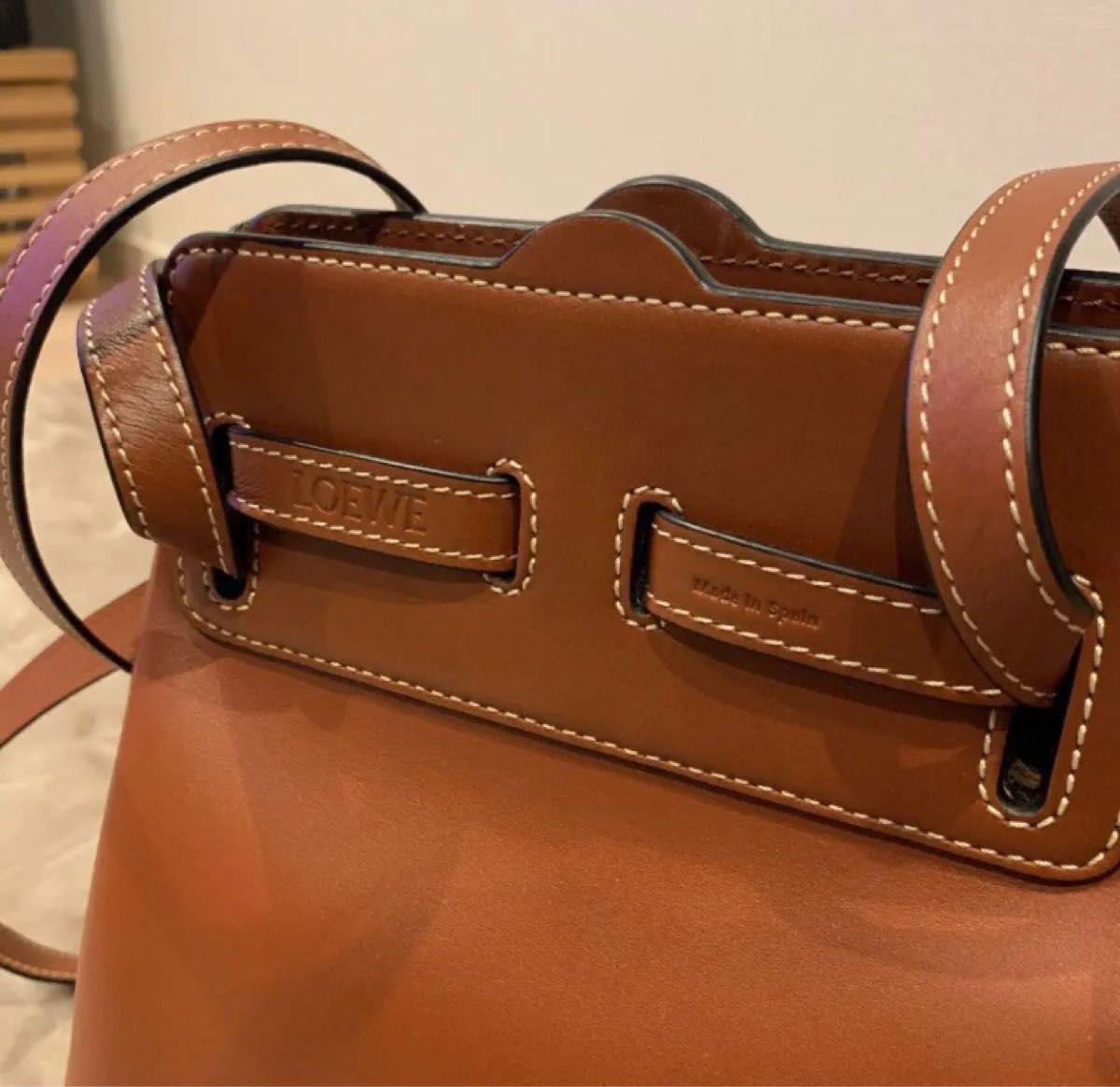 76%OFF!】 新品同様 Loewe ラゾ バケットバッグ sleepyhollowevents.com