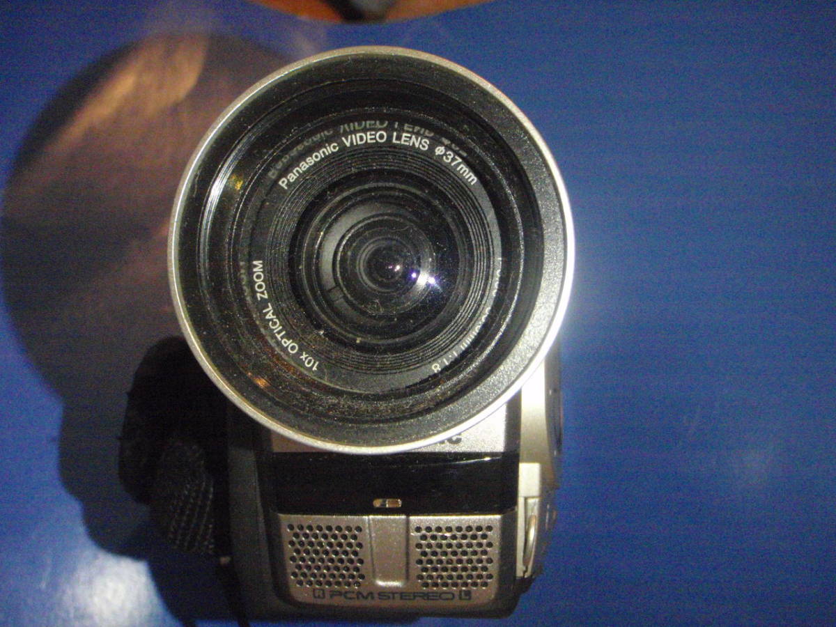 誕生日プレゼント P002-02-03 Panasonic製液晶デジタルビデオカメラ NV