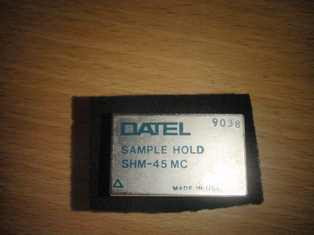 20-1 DATEL製サンプルホールド SHM-45MC