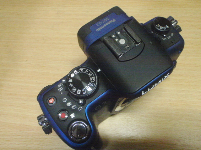 P002-20 Panasonic製デジタル一眼カメラ/ボディ DMC-G2(故障品)_画像2