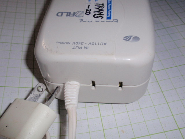 TRANS-20 ステップアップ/ダウントランス　変圧器 (入力110/120 or220/240V 出力220/240V or 110-240V 120W) WORLD-120_画像3