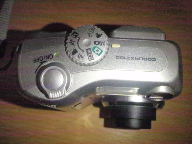 Camera-N-5 Nikon made digital camera COOLPIX 2100