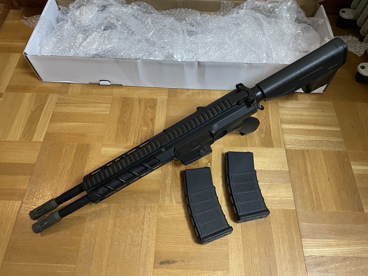 最も優遇 新品、未使用 クラシックアーミー DT-4 ダブルバレル M4 電動
