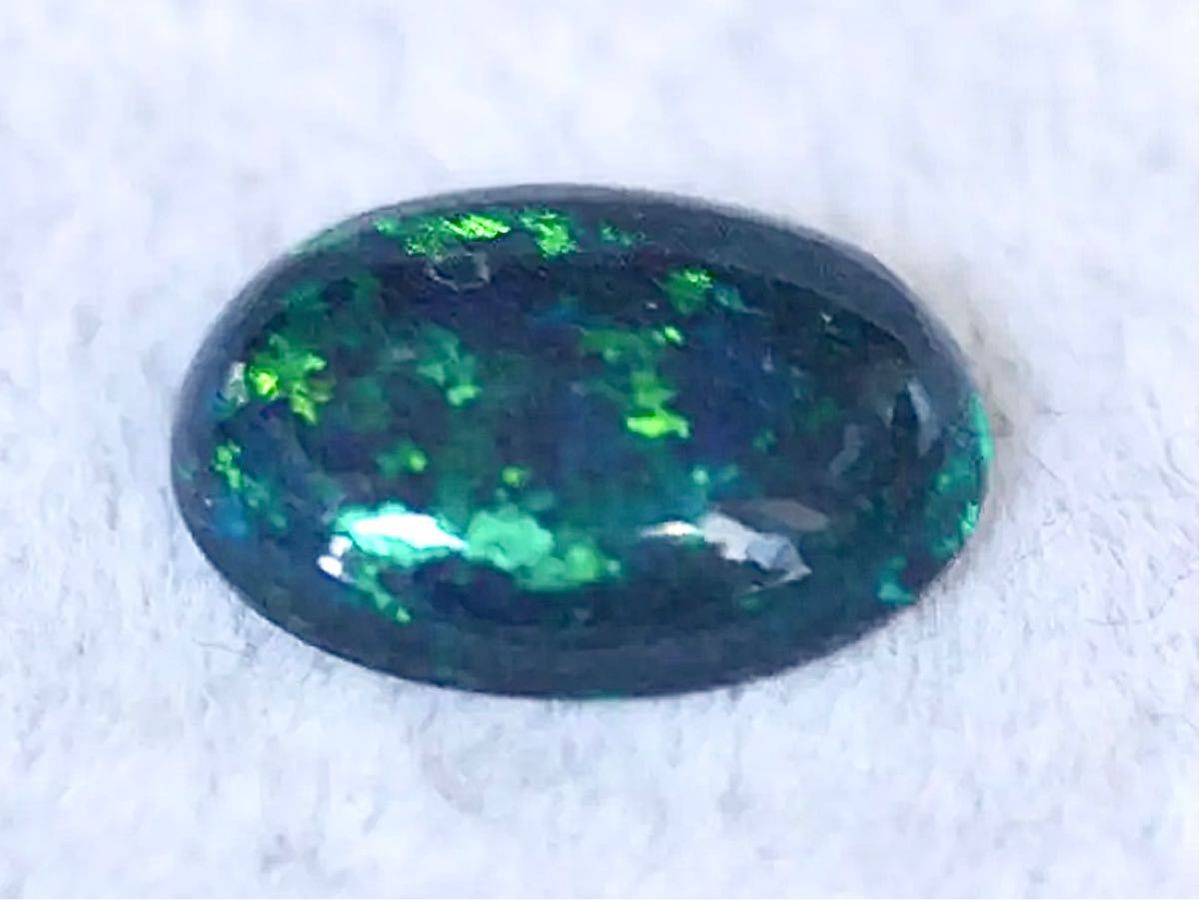 【大粒】 合成 ブラックオパール 4.3ct